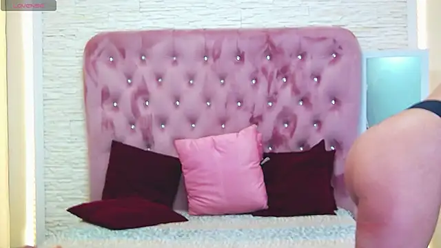 KikiSweet08 online show from March 2025 08:50:02 AM