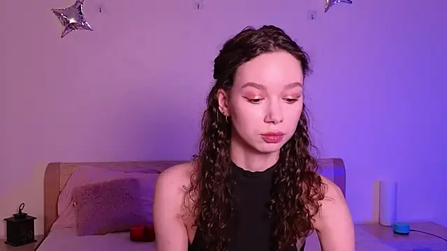 Snapshot of katycrown chatting on January 2025 01:18:02 PM katycrown online show from January 2025 01:18:02 PM