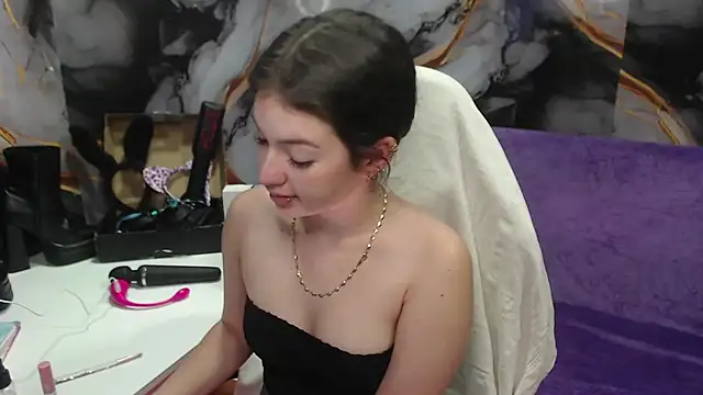 lilimini032 online show from October 2025 07:33:02 PM