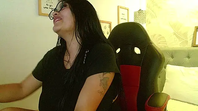 violletha online show from January 2025 06:54:01 PM