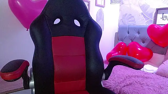 violletha online show from February 2025 12:21:02 PM