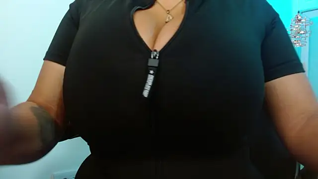 violletha online show from February 2026 12:20:01 PM