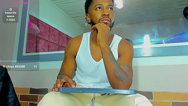 Drake Nassir4 online show from January 2025 12:11:01 AM