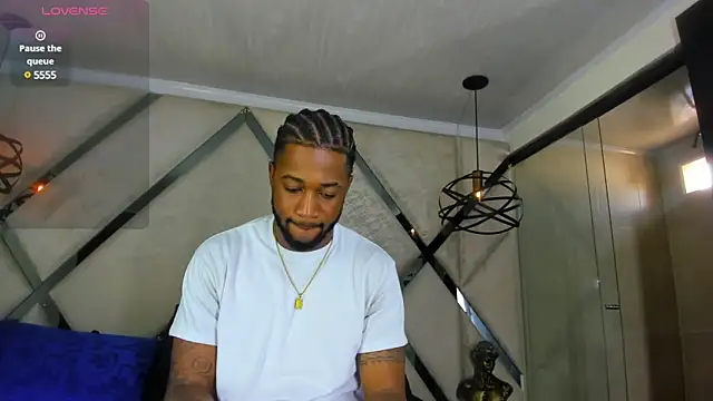 Drake Nassir4 online show from January 2025 04:40:01 PM