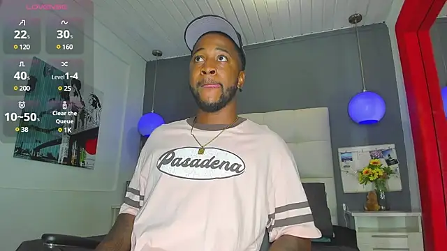 Drake Nassir4 online show from February 2025 03:07:01 PM