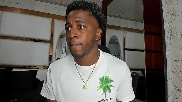 Drake Nassir4 online show from March 2025 03:16:02 PM