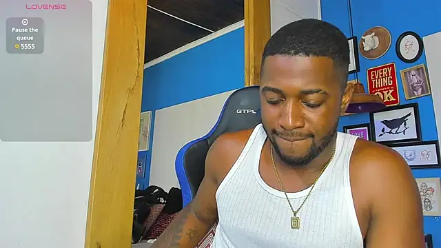 Drake Nassir4 online show from March 2025 10:24:01 AM