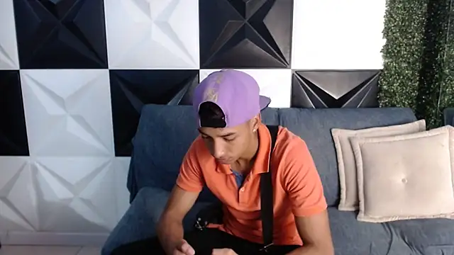 jose sexycumm online show from January 2025 07:04:02 PM