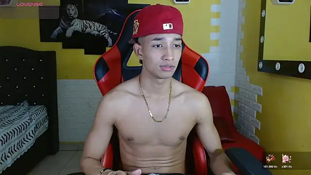 jose sexycumm online show from November 2025 09:04:01 PM