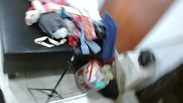 Kimandyuk online show from March 2025 07:29:02 PM