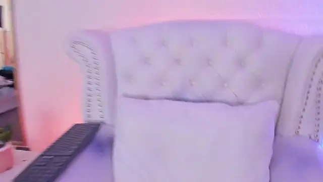 GabyPetit online show from March 2026 09:22:02 PM