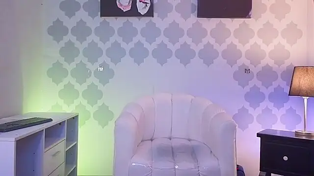 GabyPetit online show from July 2026 08:37:01 PM