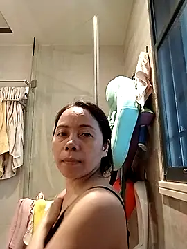 doggiepossession online show from March 2025 09:43:01 AM