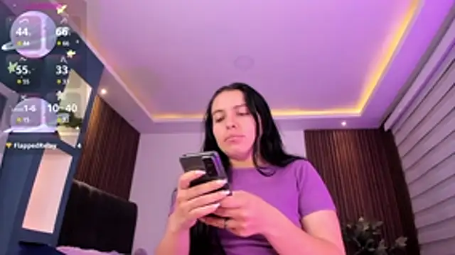 Lucy Smith2 online show from December 2024 10:02:02 AM