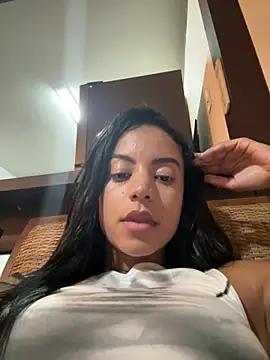 Snapshot of Elamesmamorena chatting on February 2026 03:05:02 AM Elamesmamorena online show from February 2026 03:05:02 AM