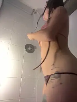 VioletaSubmissive online show from February 2025 11:48:01 PM