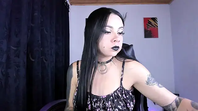 emilydolll666 online show from July 2026 09:35:01 PM