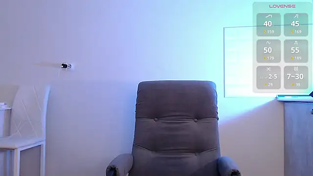 Eva Hailey  online show from February 2025 05:09:01 AM