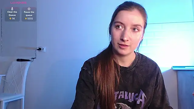 Eva Hailey  online show from January 2026 04:17:01 AM