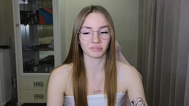 littlevildevil online show from December 2024 02:22:01 PM