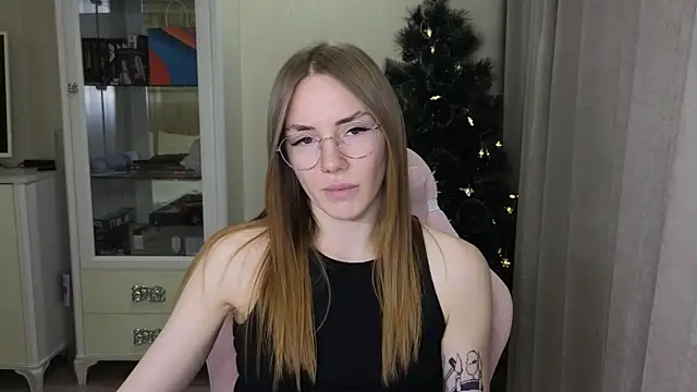 littlevildevil online show from December 2024 02:22:01 PM