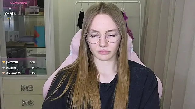 littlevildevil online show from March 2025 02:16:01 PM