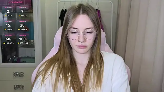 littlevildevil online show from March 2025 11:12:02 AM