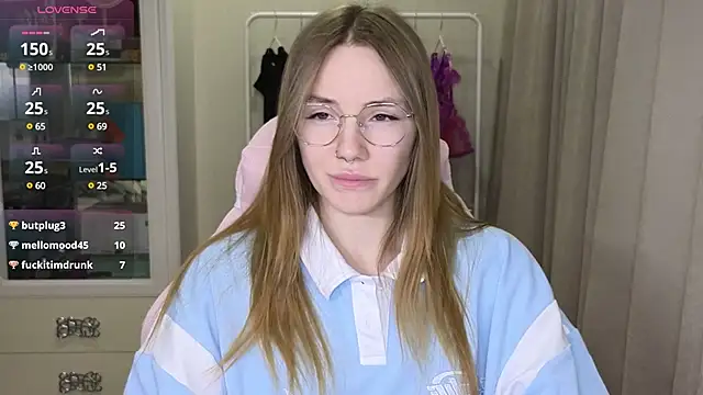 littlevildevil online show from March 2025 11:49:02 AM