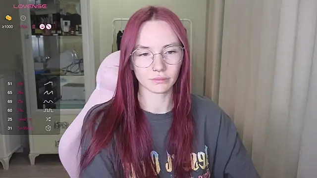 littlevildevil online show from September 2025 11:12:02 AM