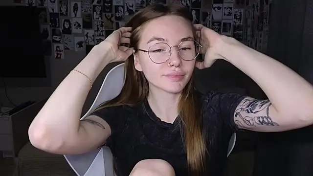 littlevildevil online show from May 2026 08:10:02 AM