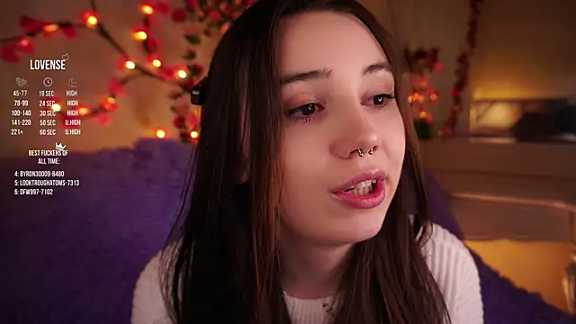 GillianDowdey online show from November 2025 03:17:01 AM