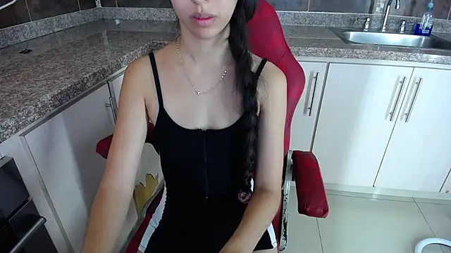 anna alvarez online show from March 2026 01:11:02 PM