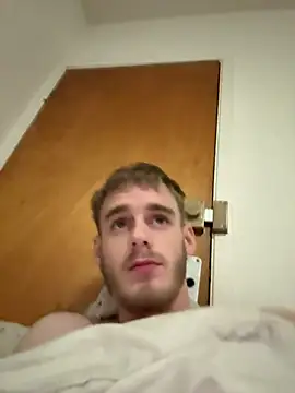 boyfr18 online show from February 2025 07:51:02 AM