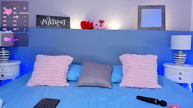 CheryelFox online show from March 2025 08:42:02 PM