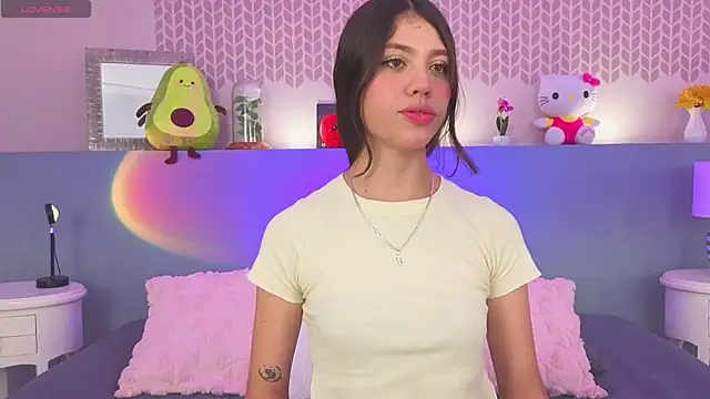 Snapshot of CheryelFox chatting on July 2026 08:12:02 PM CheryelFox online show from July 2026 08:12:02 PM
