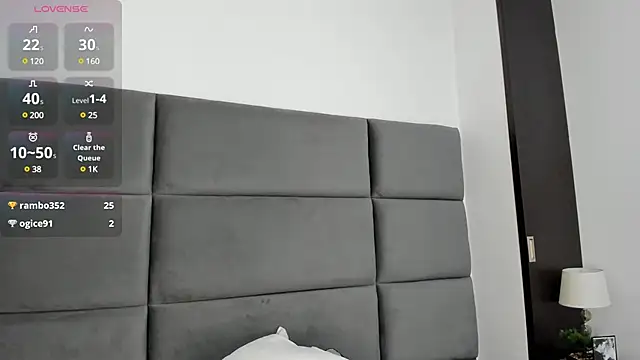 Lizz Luna online show from February 2025 05:39:02 PM