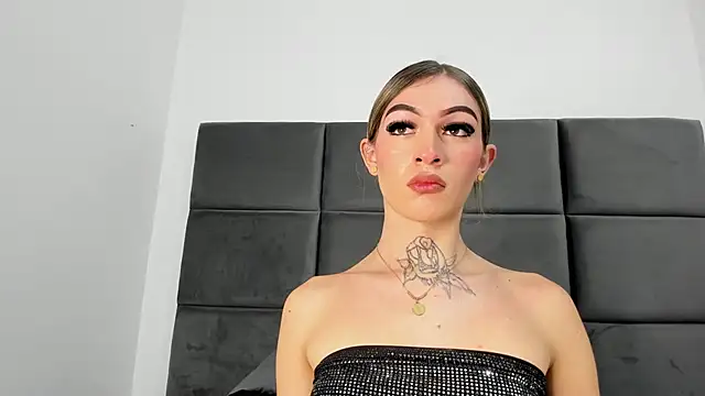 Lizz Luna online show from September 2025 01:34:01 PM