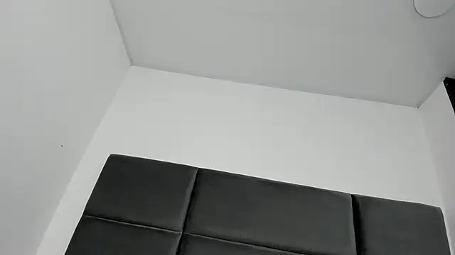 Lizz Luna online show from October 2025 02:36:01 PM