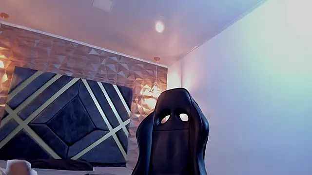 Snapshot of Ian_Castillo_ chatting on February 2026 11:27:01 AM Ian Castillo online show from February 2026 11:27:01 AM