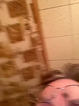 Tonybaloney1972 online show from November 2025 03:01:01 PM