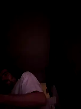 Snapshot of wolfwhite95 chatting on September 2025 02:44:02 AM wolfwhite95 online show from September 2025 02:44:02 AM