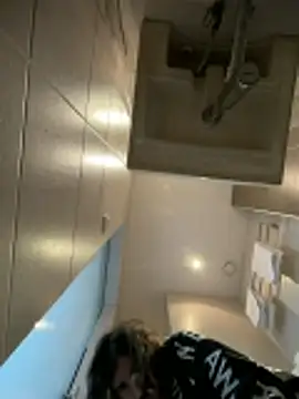 Snapshot of wolfwhite95 chatting on February 2026 01:31:02 PM wolfwhite95 online show from February 2026 01:31:02 PM