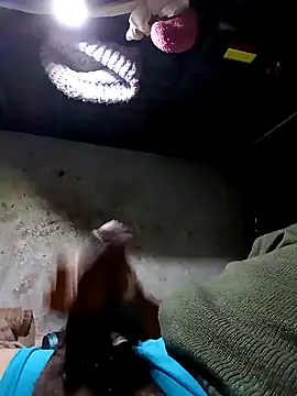 rayhot69 online show from December 2024 12:05:01 PM