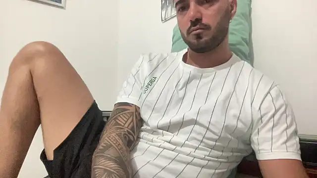 alessandromori91 online show from September 2025 07:26:01 PM