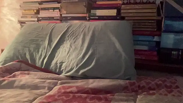 alessandromori91 online show from April 2026 08:17:01 PM