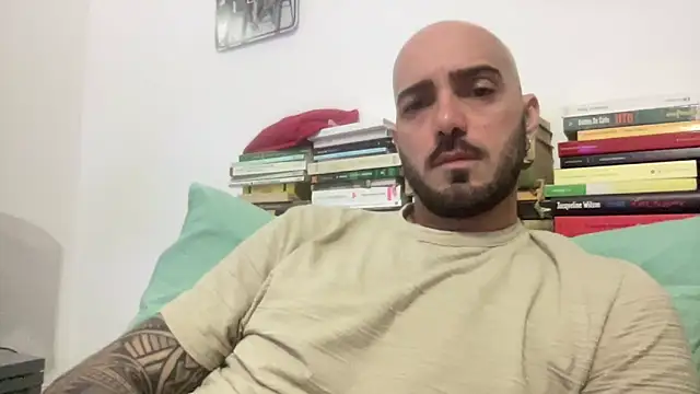 alessandromori91 online show from April 2026 08:14:01 PM