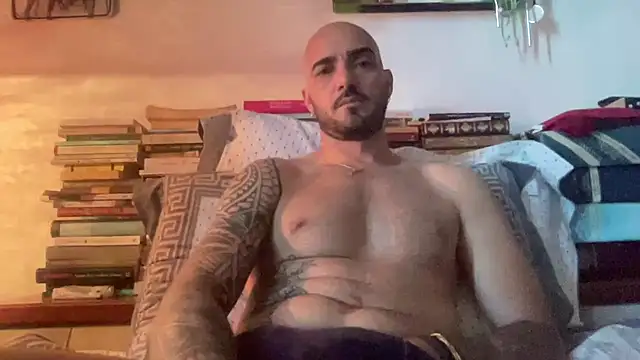 alessandromori91 online show from May 2026 04:53:02 AM
