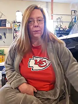 MsShelby40 online show from January 2025 06:16:02 PM