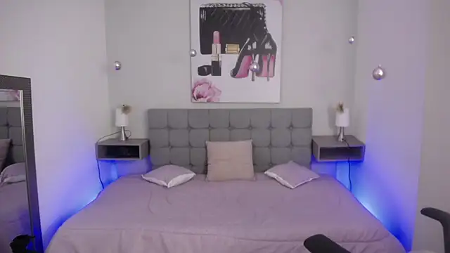 Violetta Suky online show from January 2025 01:43:01 PM