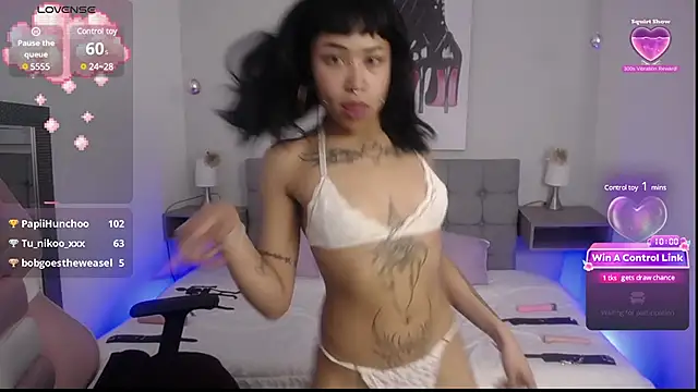 Violetta Suky online show from January 2025 04:31:02 PM